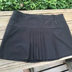 BCBGMAXAZRIA - Black Pleated Mini Skirt - Size 10
